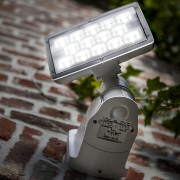 Projecteur LED PERY (20W) en Polycarbonate Blanc Projecteur LED PERY (20W) en Polycarbonate Blanc