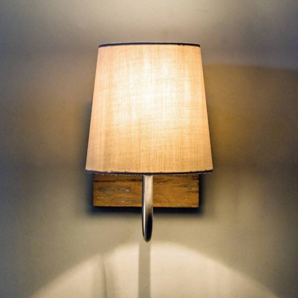 Applique Murale CASSIS Bois Naturel et Abat-Jour Gris Clair Applique Murale CASSIS Bois Naturel et Abat-Jour Gris Clair