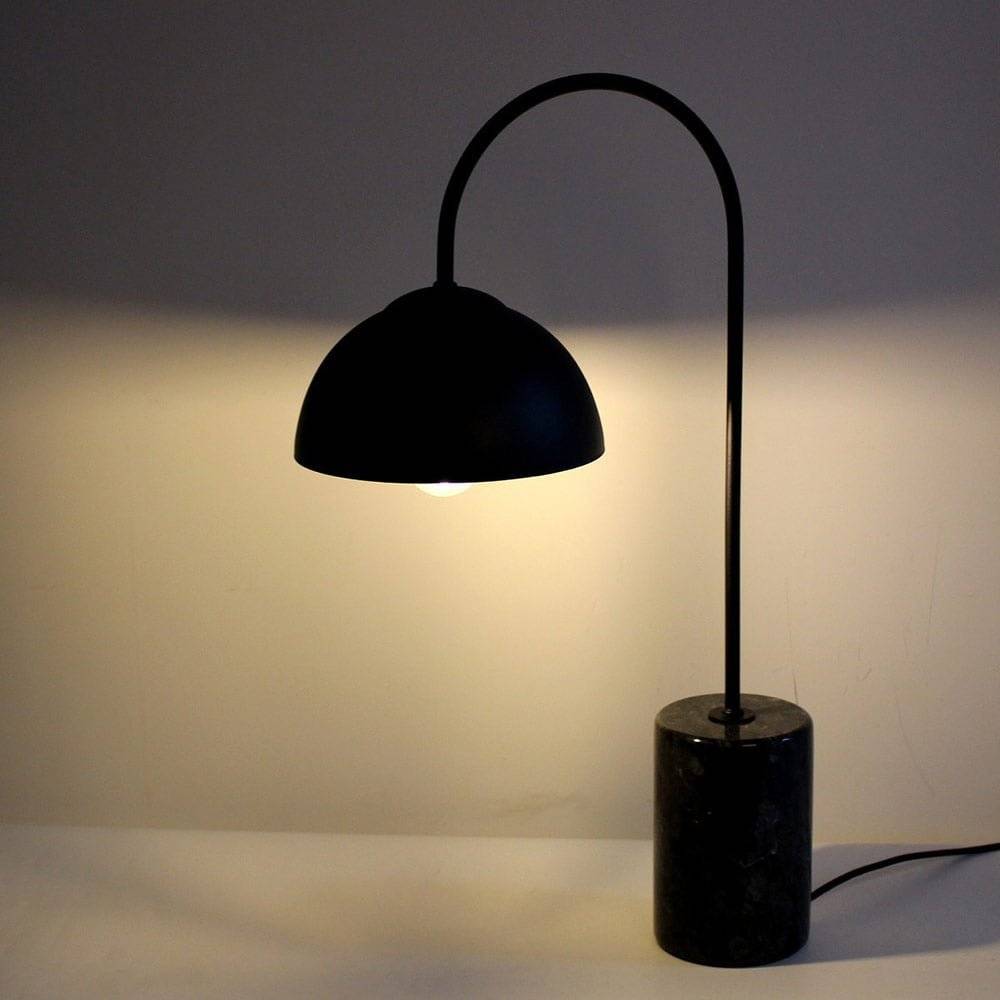 Lampe à Poser MARBLE en Métal Noir et Marbre – Image 3