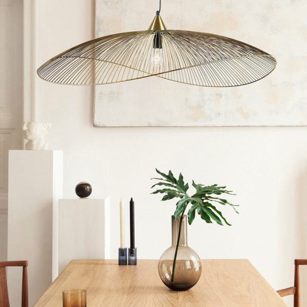 Suspension Design Filaire SAWYER en Métal Dorée Suspension Design Filaire SAWYER en Métal Dorée