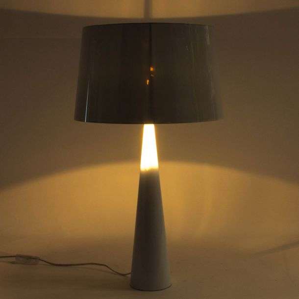 Lampe TOTEM blanche en métal – Image 4