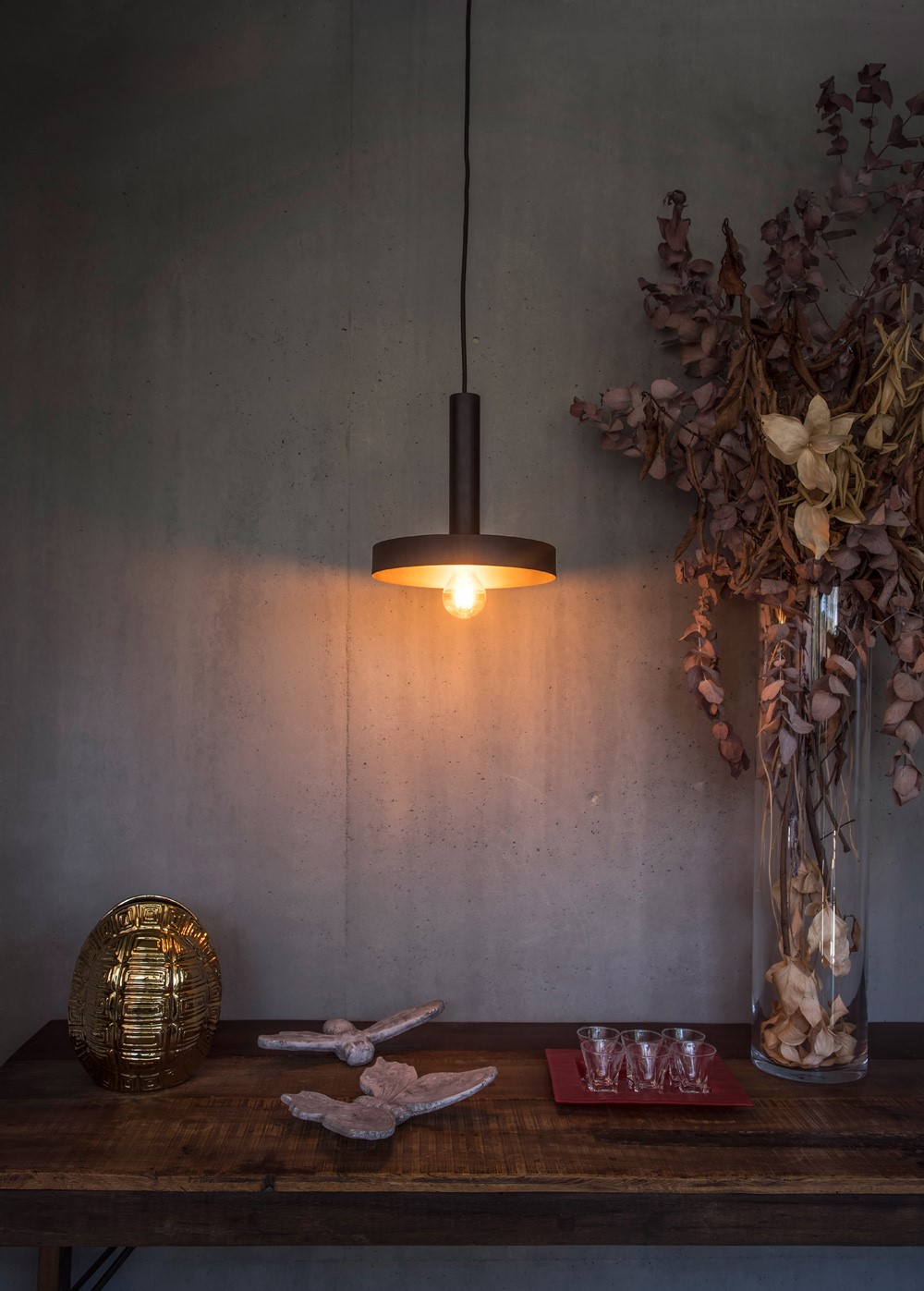 Meubles et luminaires pour une maison élégante