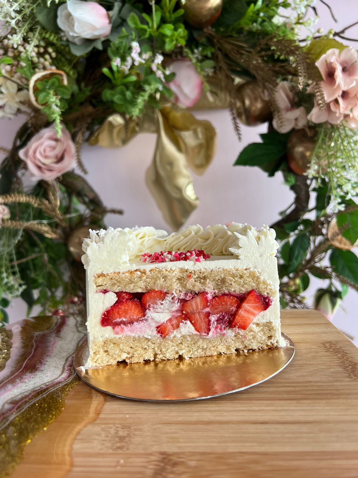 Coffret Saint-Valentin vanille/fraises découpe