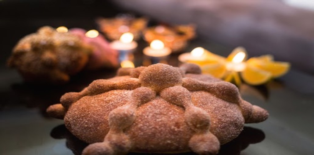 Dia de los Muertos (Dead Bread)