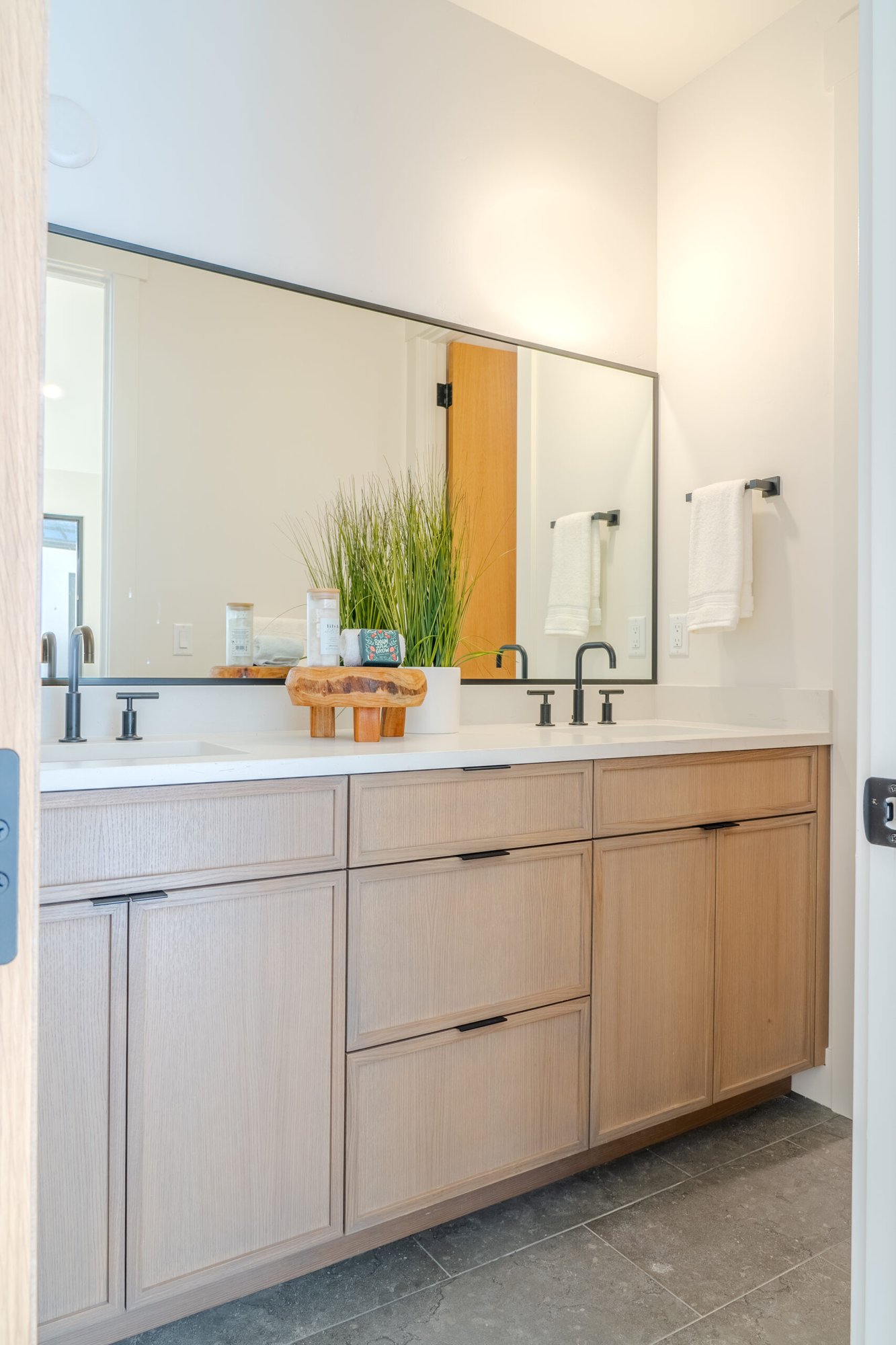Lot 160 - Trove Townhome - Image 43