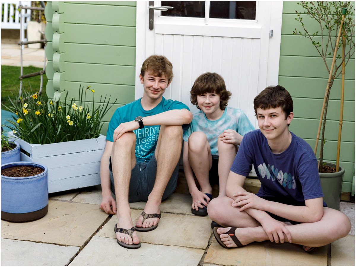 outdoor birthday photo shoot wordsley