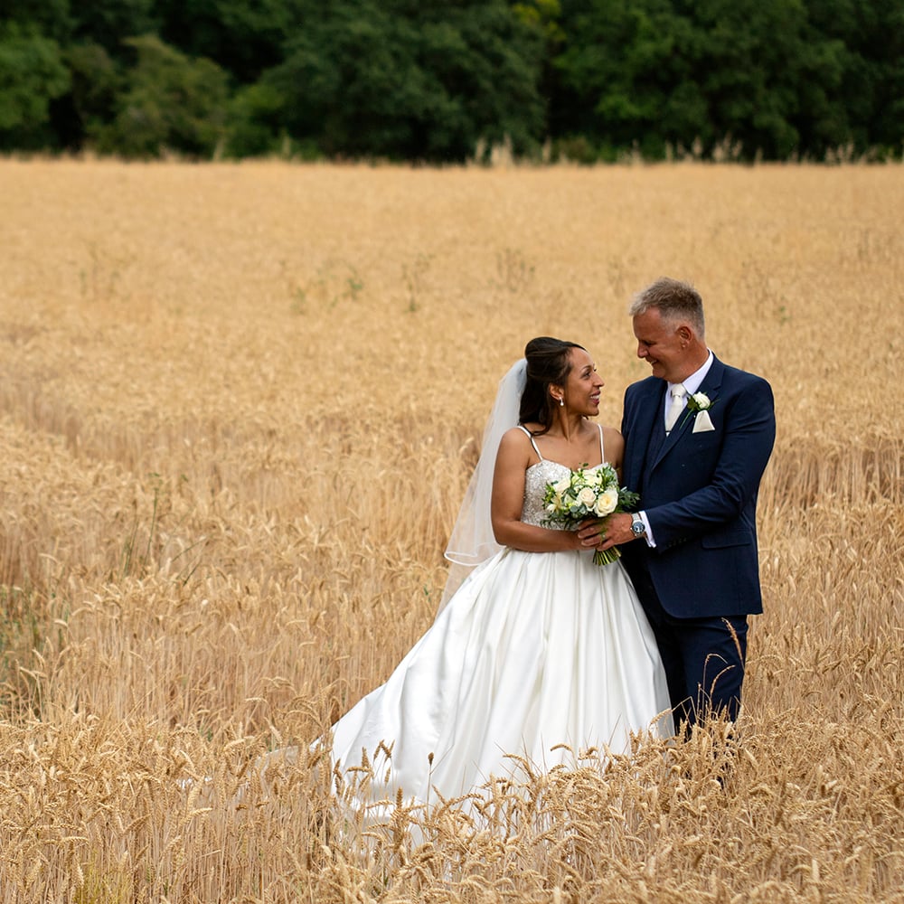 joanna grant countryside wedding photos manor hill house bromsgrove
