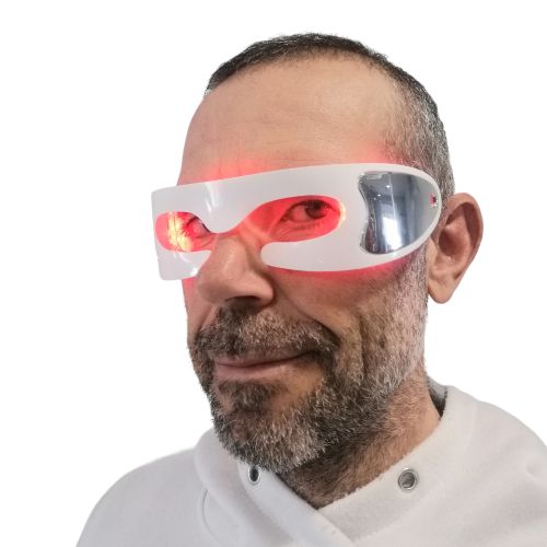 luz roja para arrugas en ojos