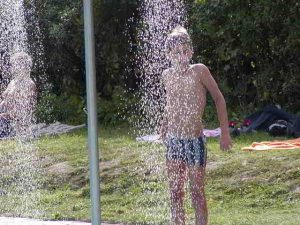 ¿Es bueno ducharse con agua fría después de hacer ejercicio?