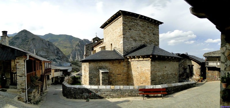Peñalba de Santiago, en León: de rutas por los pueblos más bonitos 1 Penalba de santiago