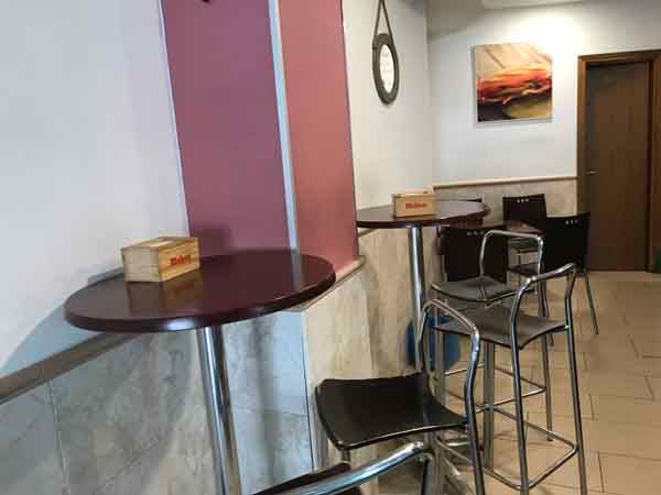 img-1