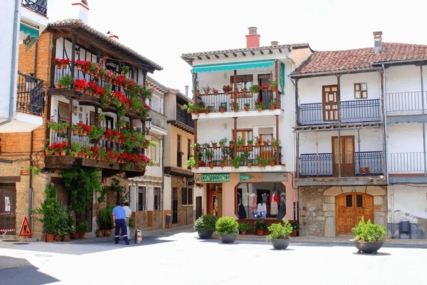 ¿Qué ver en Candeleda (Ávila)? 1 Candeleda en Ávila