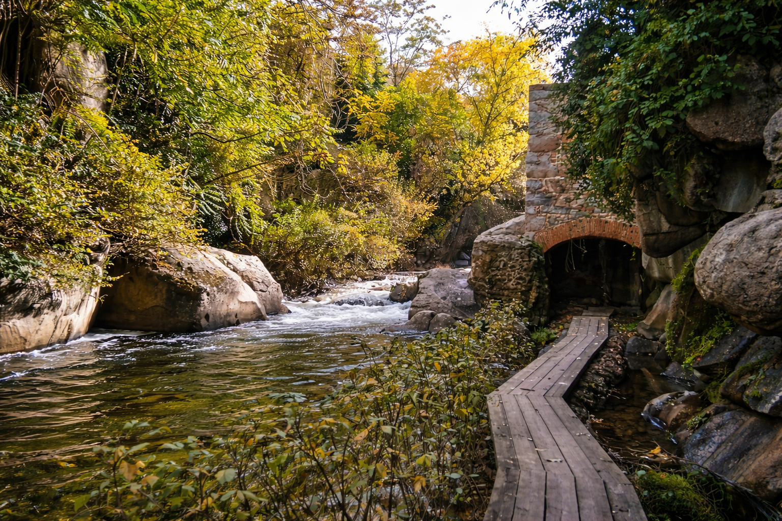 Senda de los Molinos en San Medel en Segovia 1 Senda de los Molinos en San Medel, Segovia