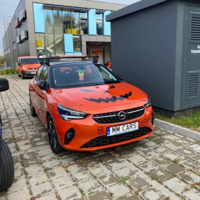 samochod_osobowy_oklejanie_druk24h