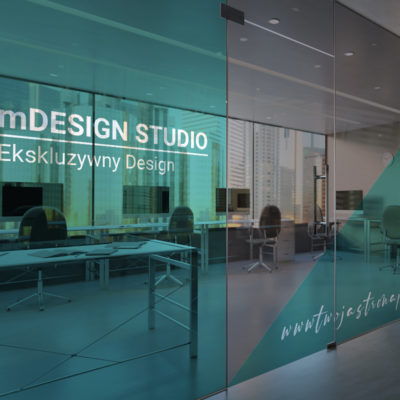 aranżacja_wnętrz_naklejka_na_szybe_w_biurze_druk24h.pl