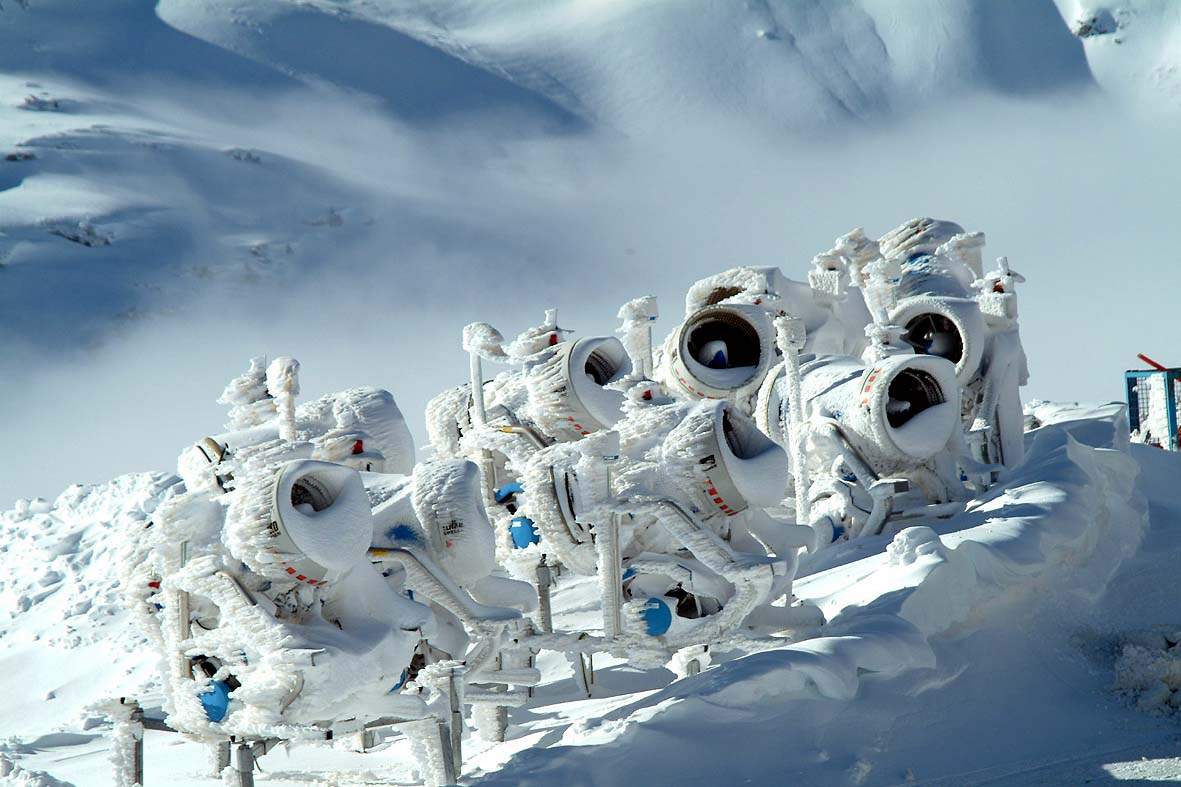 ganzjährig beschneit mölltaler gletscher Ganzjährig beschneiter gletscher, Mölltaler Gletscher