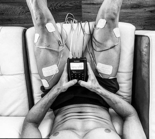 recuperación electroestimulador piernas cansadas ciclista Electrodos globus