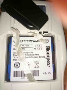 Batería compex 2.0 en electroestimulacion deportiva Batería compex. Truco para sacar sin problema