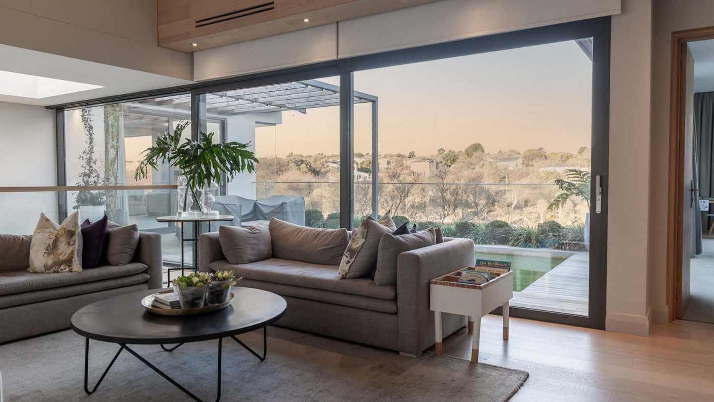 7 Reasons Why Aluminium Frames Outshine Steel and Wood for Windows and Doors - Image 3