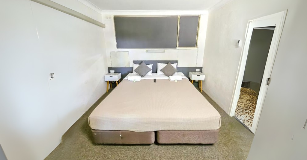 Standard-Queen-Room img-4