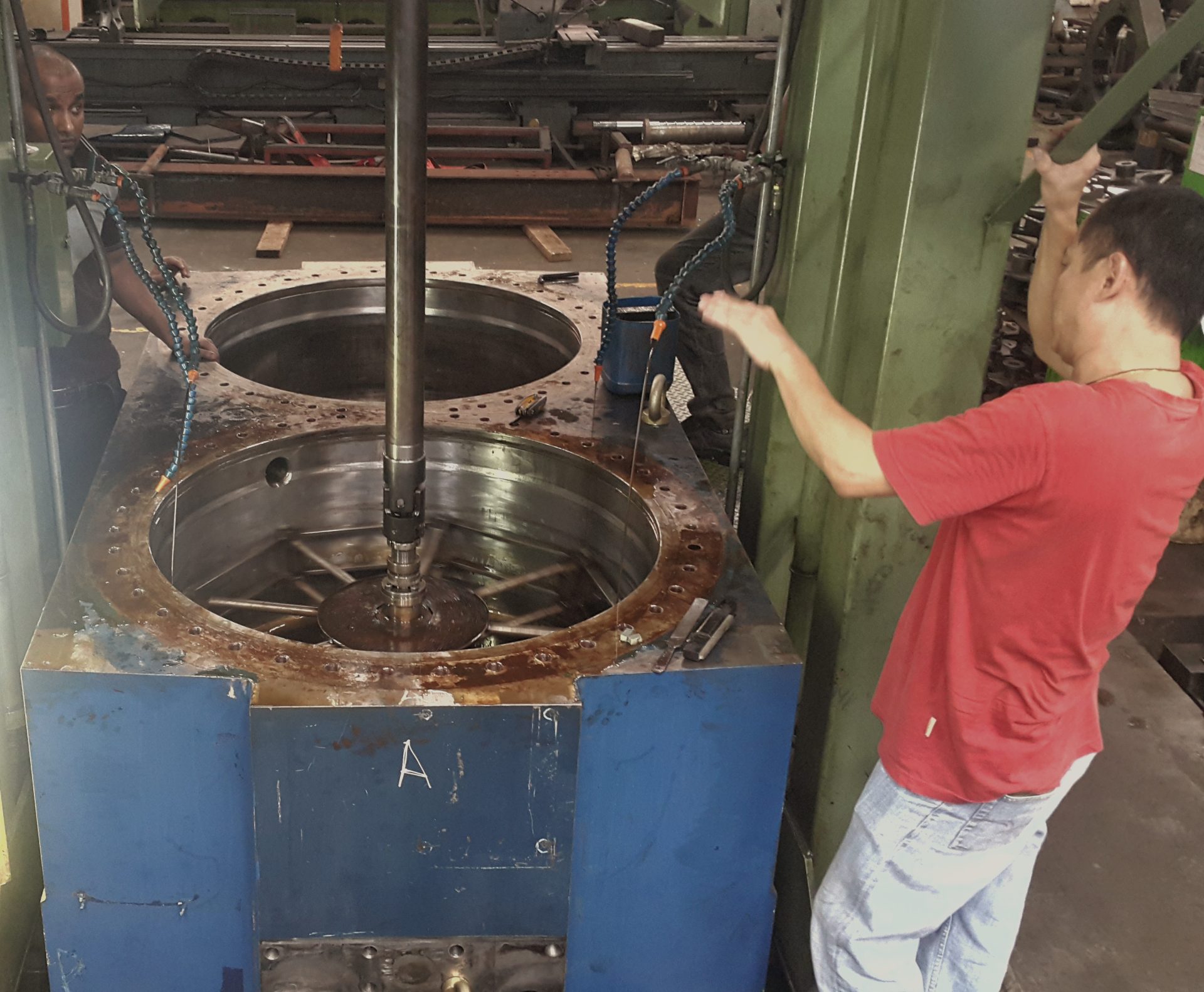 Heavy-duty ceramic tile press barrel