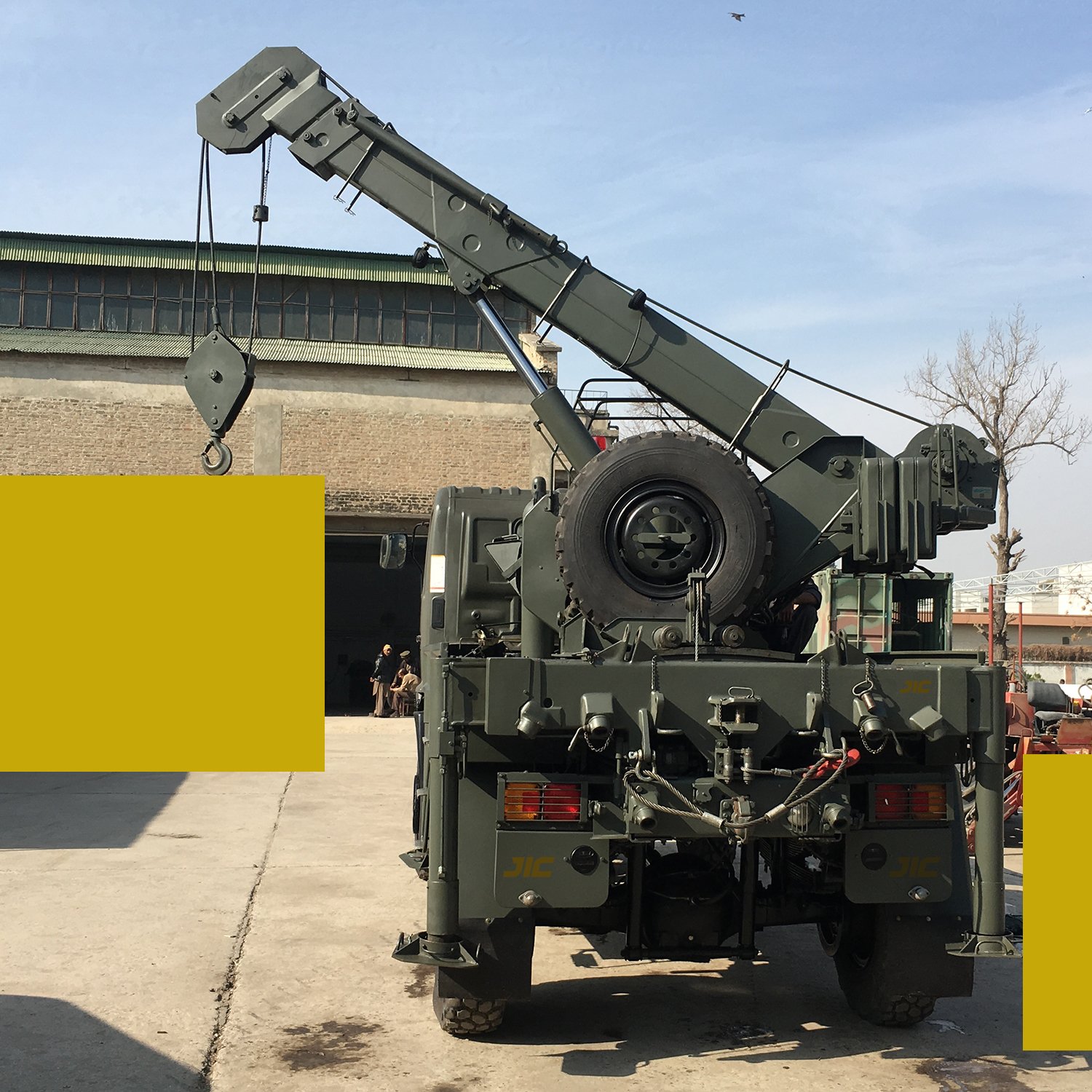 Recovery Crane With Hook