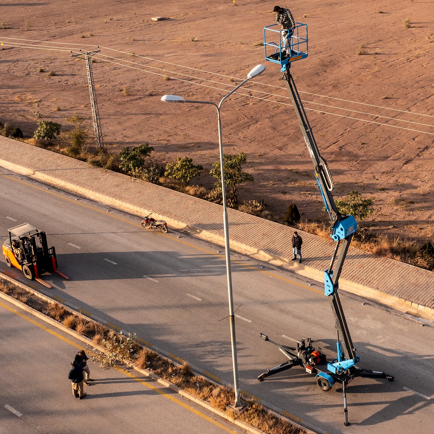 Compact Aerial Platform - Jpf-Z-Pt | Javaid Industrial Company Pvt Limited | Jic Pakistan