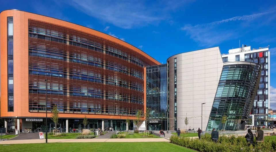 De-Montfort-University