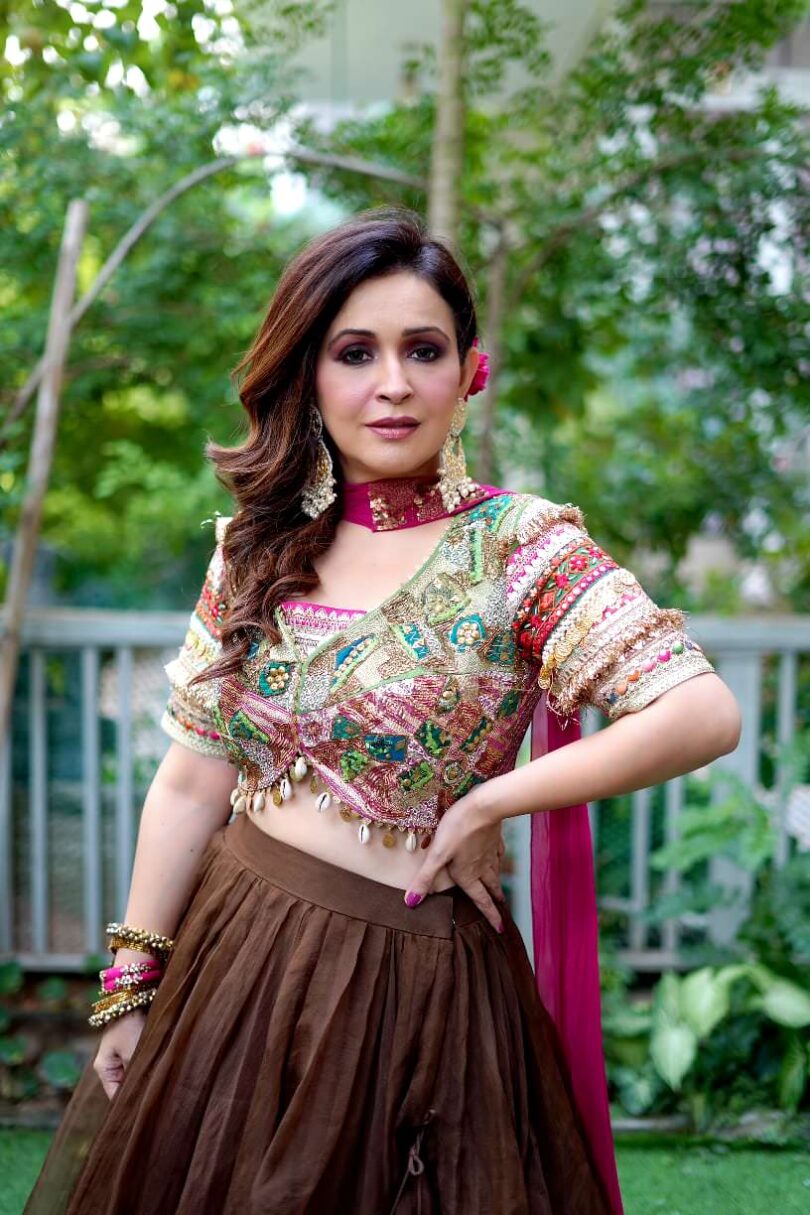 Skirt top set with Dupatta - Image 5