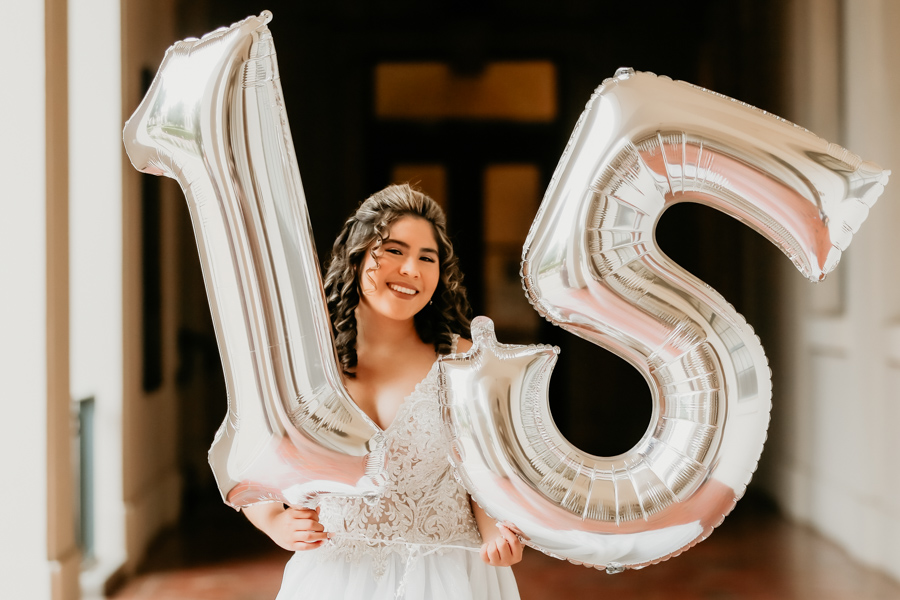 2V7A8438 Quinceaneras