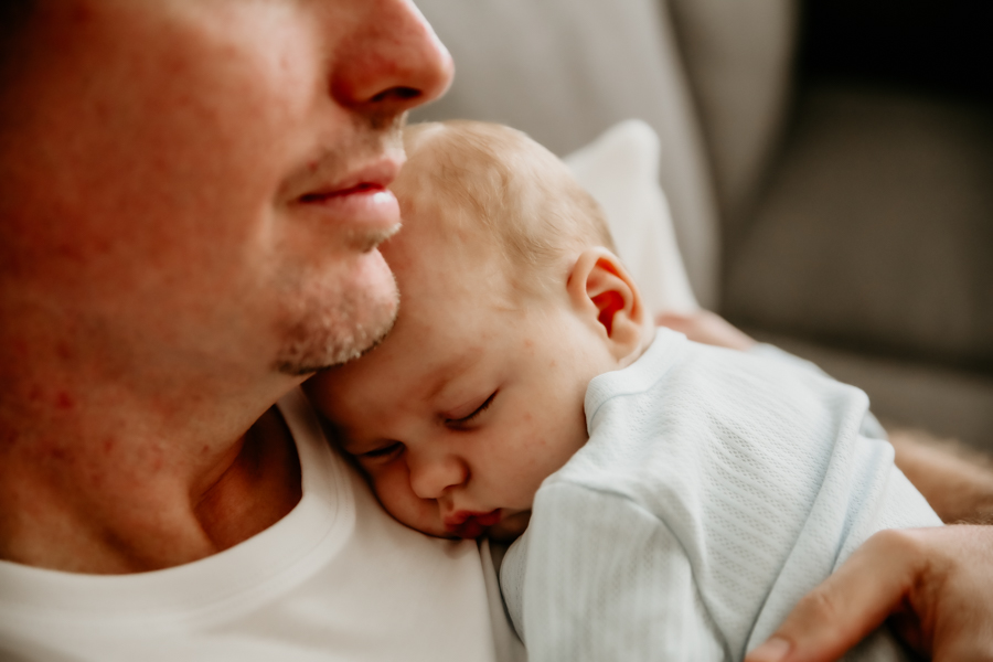 6G4A7695 newborn, family portraits