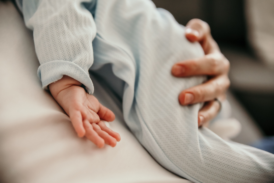 6G4A7701 newborn, family portraits