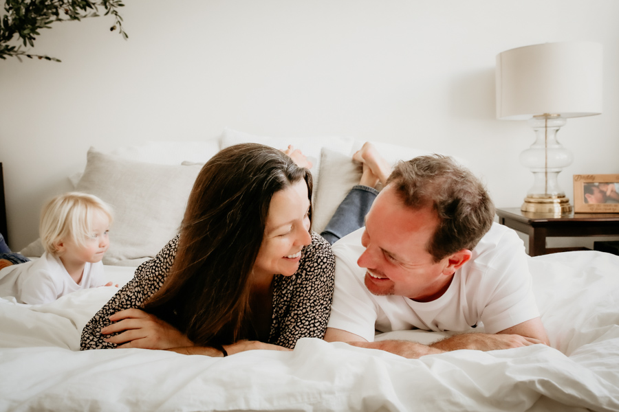 6G4A7827 this is us, family, mom and dad, couple