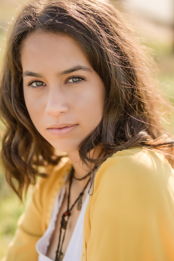 2V7A5792-Edit high school senior portraits, beautiful girl