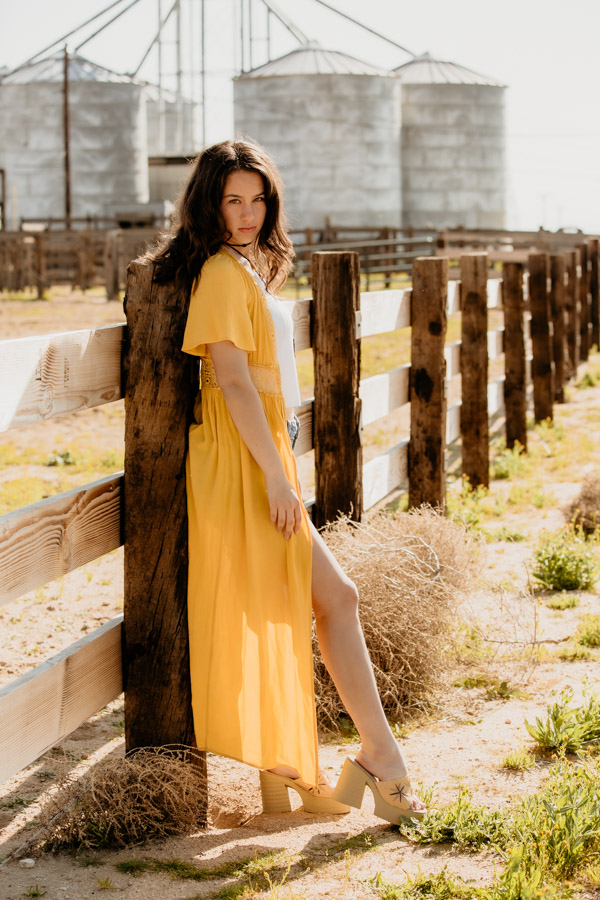 2V7A5851 beautiful girl, high school senior