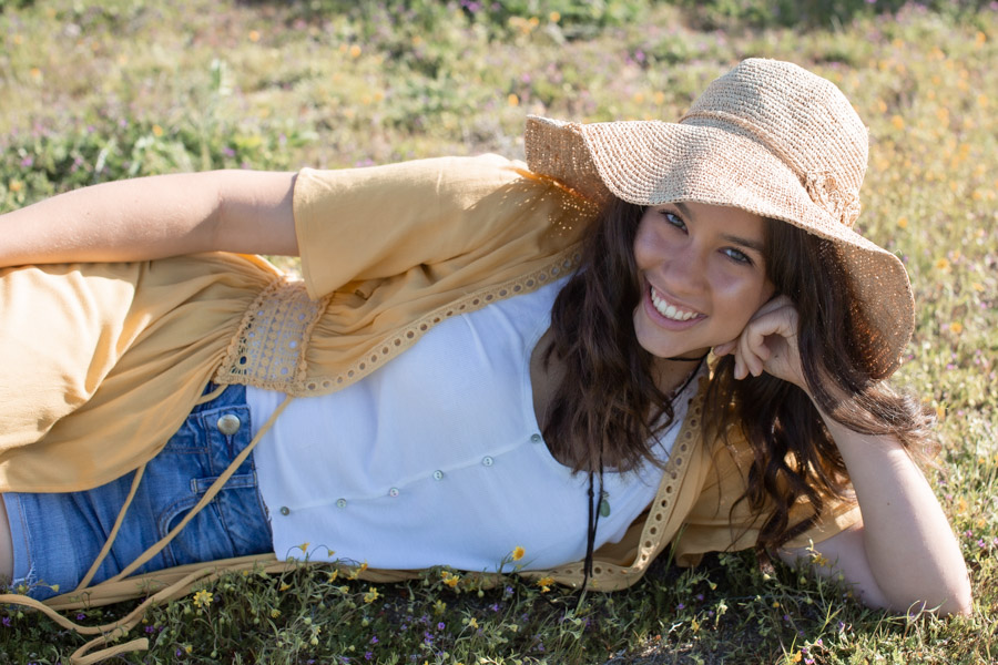 6G4A5756 beautiful girl, girl in hat, poppy flowers, poppy fields, high school senior portraits
