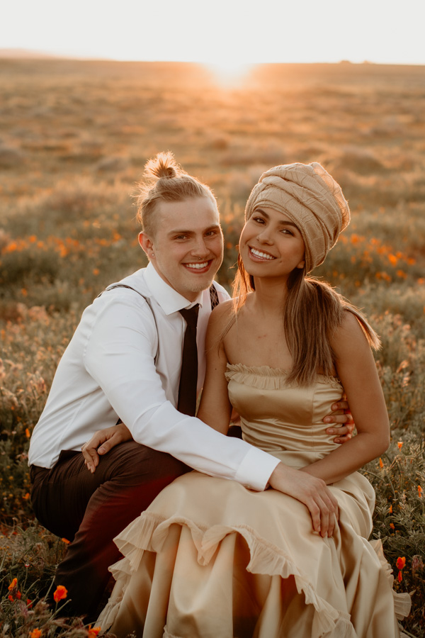 2V7A8600 couple, young love, boy and girl, poppy fields, golden hour, elopement