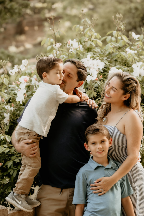2V7A7002 family portraits