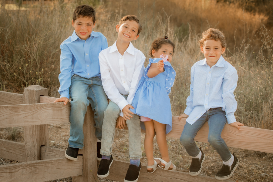 2V7A7410 family portraits, kid portraits, valencia photographer, siblings