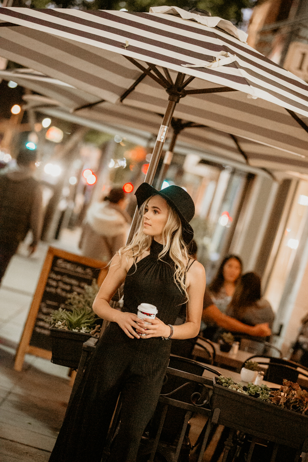 2V7A8832 Senior portraits, fashion inspired, Tournament of Roses House, Old Town Pasadena, Valencia photographer