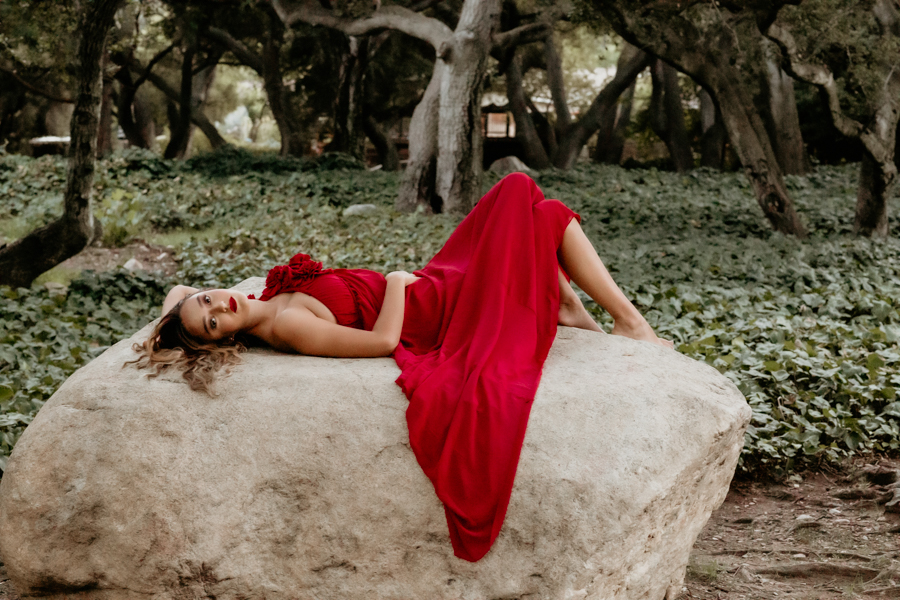 2V7A9441 senior photographer, senior portraits, senior pictures, fashion inspired