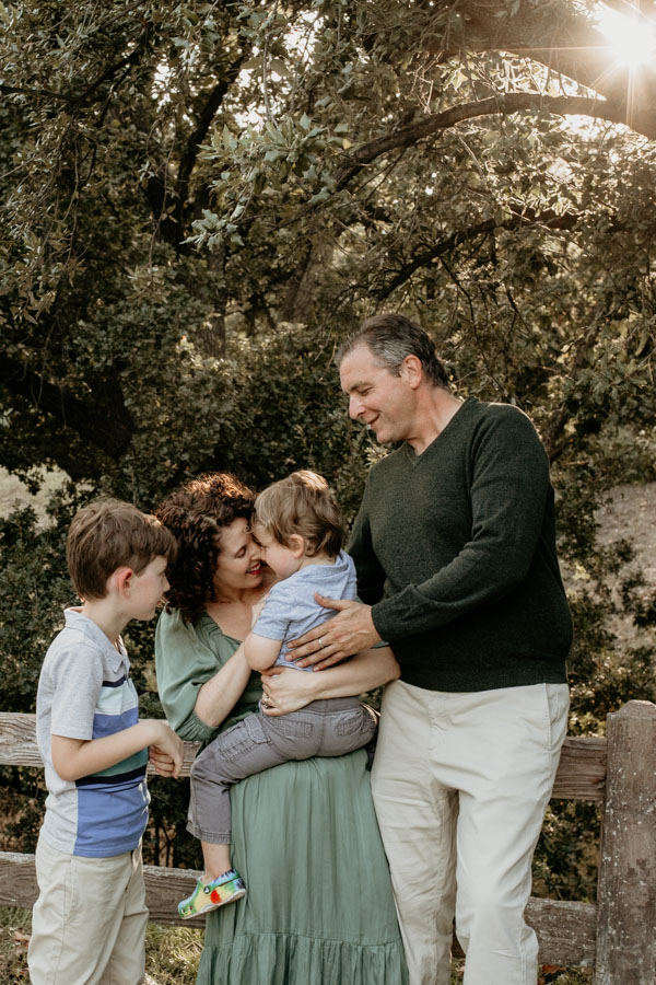 2V7A9729 Family portraits, outdoor lifestyle photography, golden hour, valencia photographer