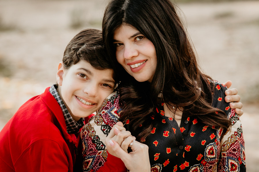 2V7A0081 Family portraits, mother and children, Valencia photographer,