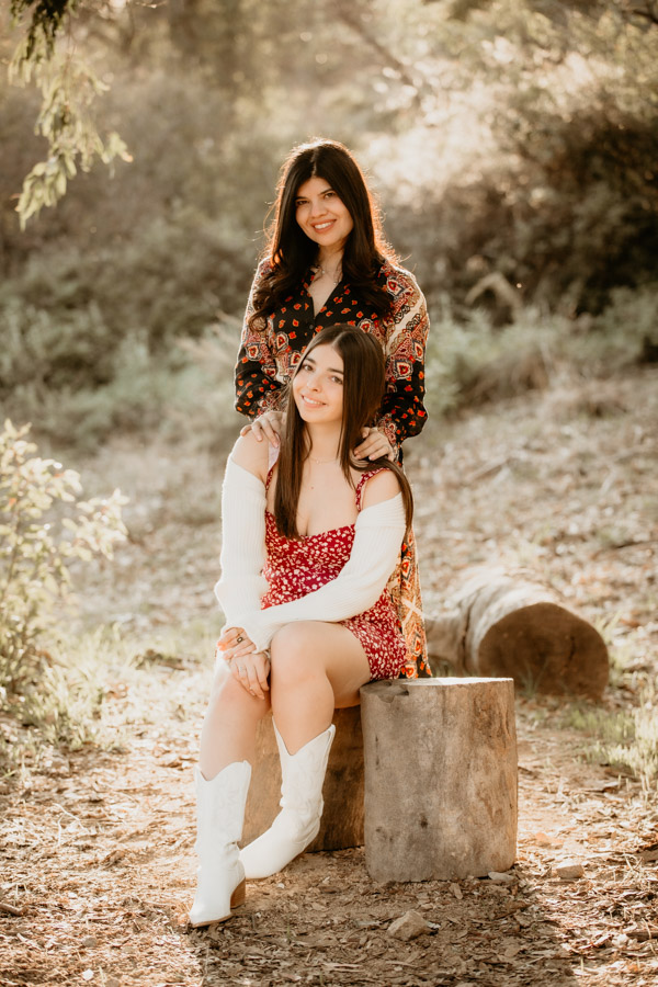 2V7A0125 Family portraits, mother and children, Valencia photographer,