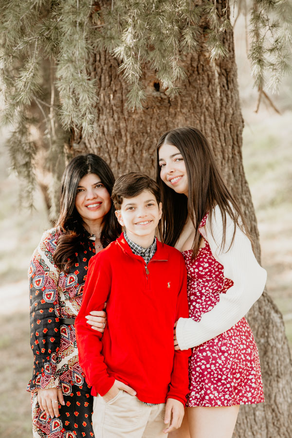2V7A9982 Family portraits, mother and children, Valencia photographer,