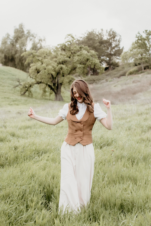 2V7A2014 Class of 2025, Senior Portraits, High School Senior Portraits, SCV Photographer, Valencia Photographer, Los Angeles HS Senior Photographer<br />