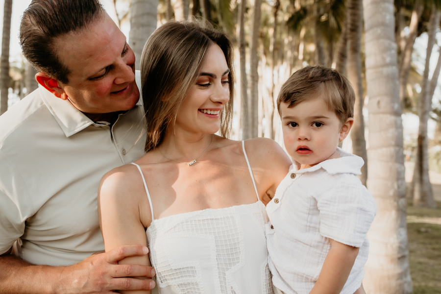 2V7A2019 Family portrait session, beach session