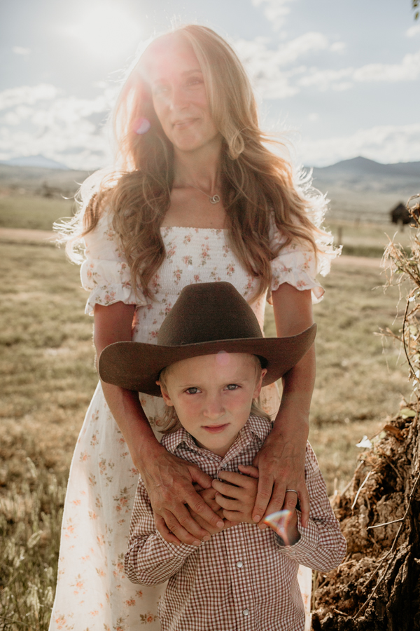 6G4A3222 Mother and son family portrait