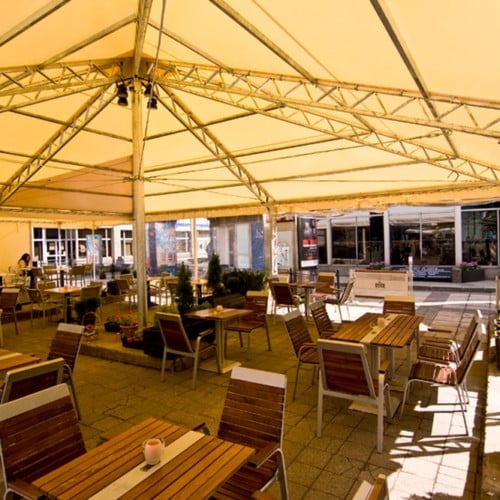 Ogródki restauracyjne i zadaszenia