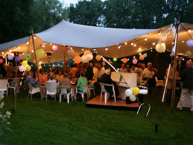 Stretchtent Verhuur Twente: Stretchtent gekoppeld 15 x 15 meter